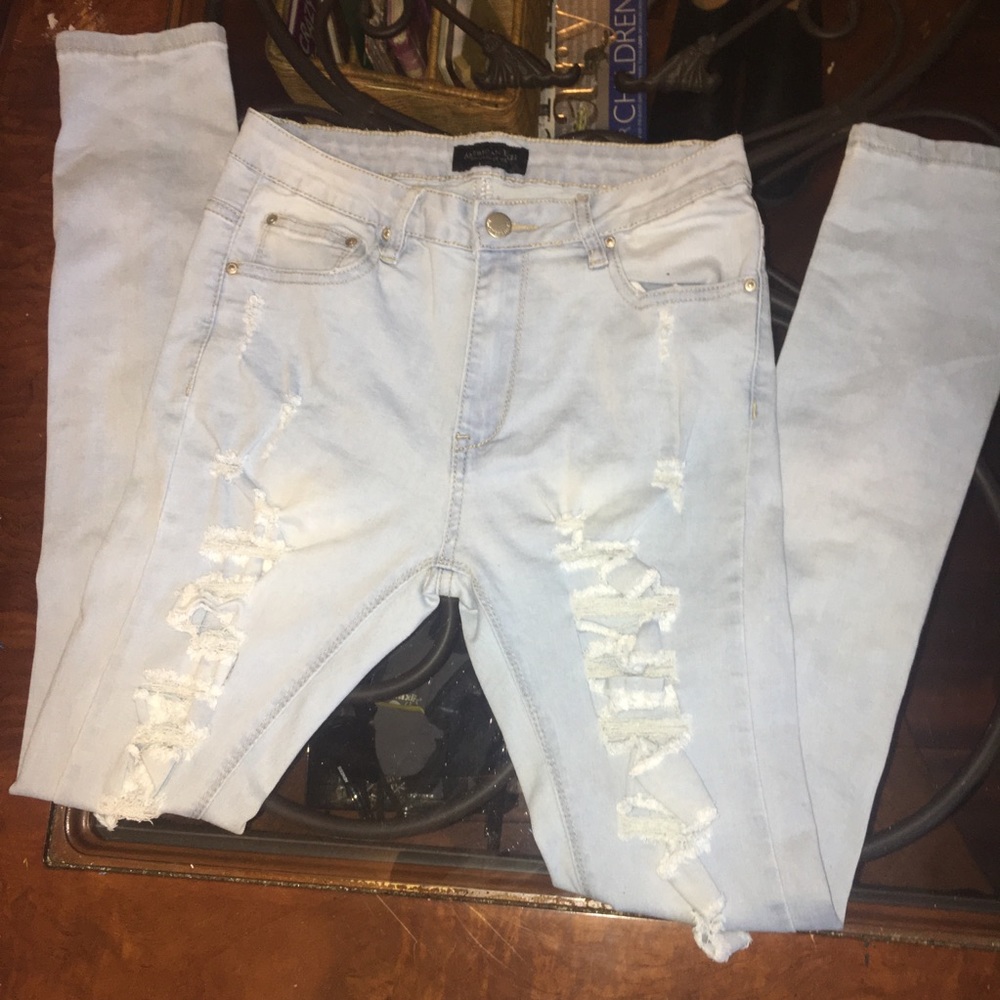 Ripped jeans